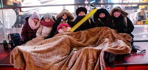 Над милион празнуващи посрещнаха 2018-а в центъра на Ню Йорк (ВИДЕО)