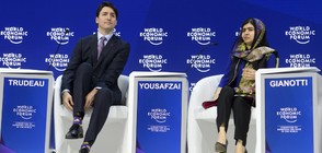 Канадският премиер – верен на цветните чорапи (СНИМКИ)