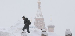 Рекорден снеговалеж в Москва (ВИДЕО+СНИМКИ)
