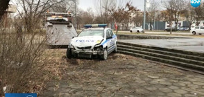 Патрулка се заби в дърво след катастрофа в Пловдив (ВИДЕО)