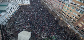 Десетки хиляди словаци протестират срещу корупцията (ВИДЕО+СНИМКИ)