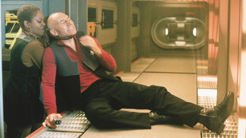 Стар Трек: Първи контакт