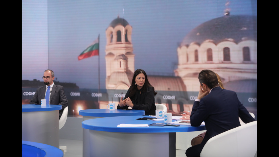 ЗАД КАДЪР: Изборното студио на NOVA
