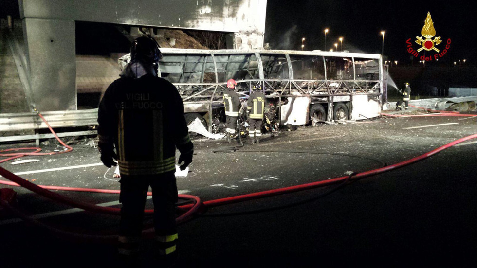 Катастрофа на автобус с деца в Италия взе жертви
