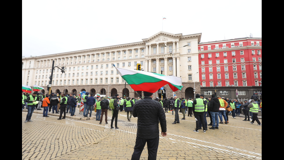 Въпреки меморандума: Част от земеделците продължават с протестите