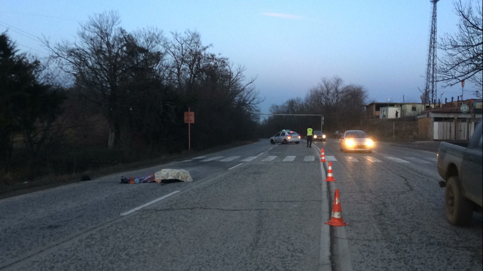 Кола помете и уби пешеходец във вилната зона край Враца
