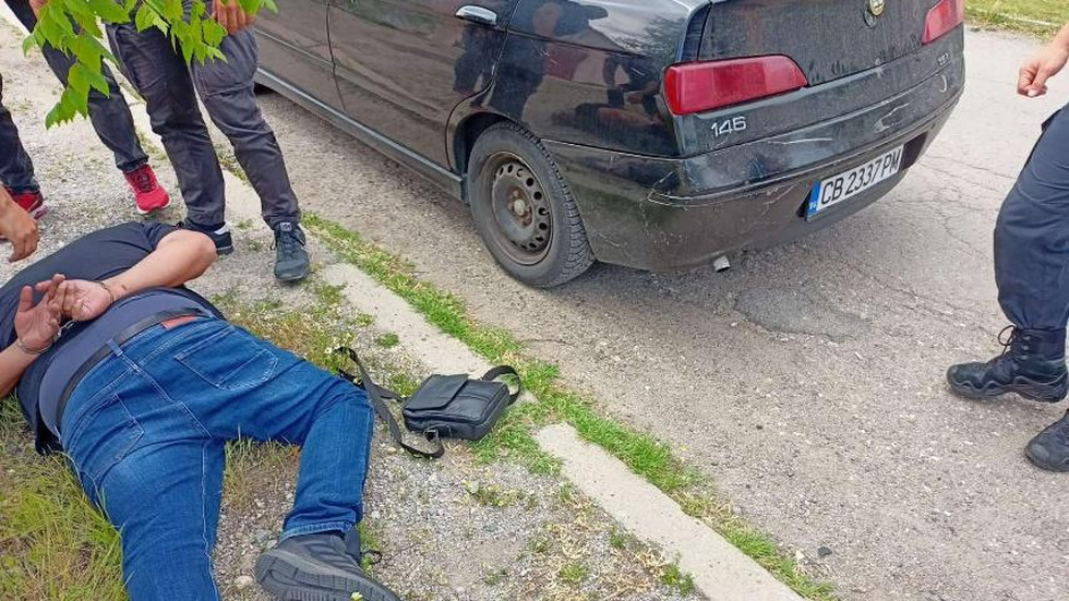 Спецакция на ГДБОП в София и Сандански, иззеха 10 кг хероин