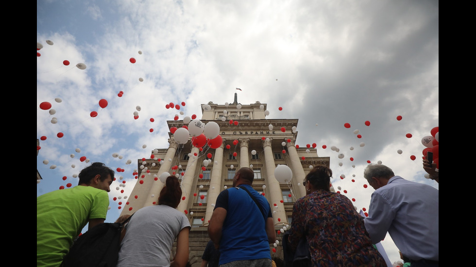 Бдение в памет на децата, загинали на пътя