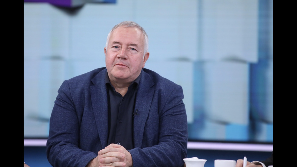 Изборното студио на NOVA - в и зад кадър