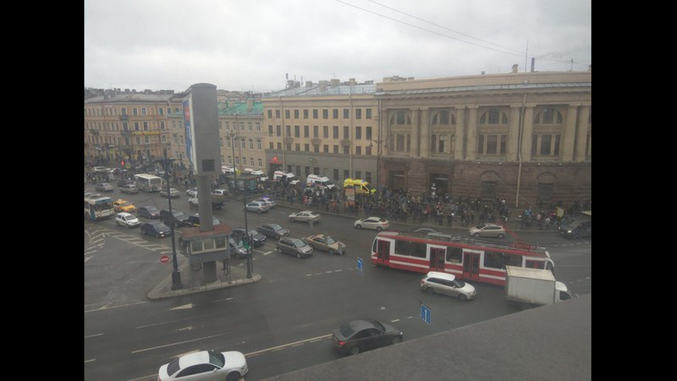 Експлозия в метрото на Санкт Петербург