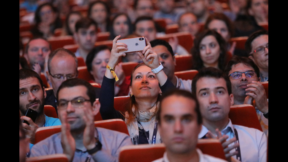 Започва технологичното изложение Webit Festival