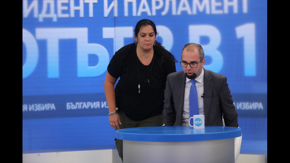 ЗАД КАДЪР: Изборното студио на NOVA