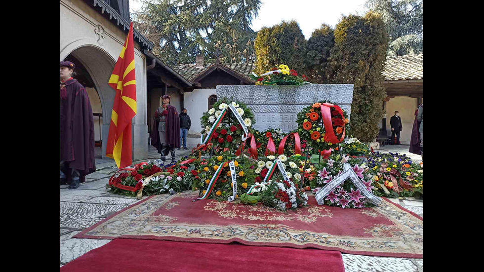 Чествания на гроба на Гоце Делчев в Скопие