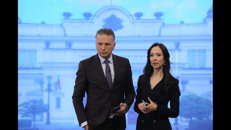 ЗАД КАДЪР: Изборното студио на NOVA