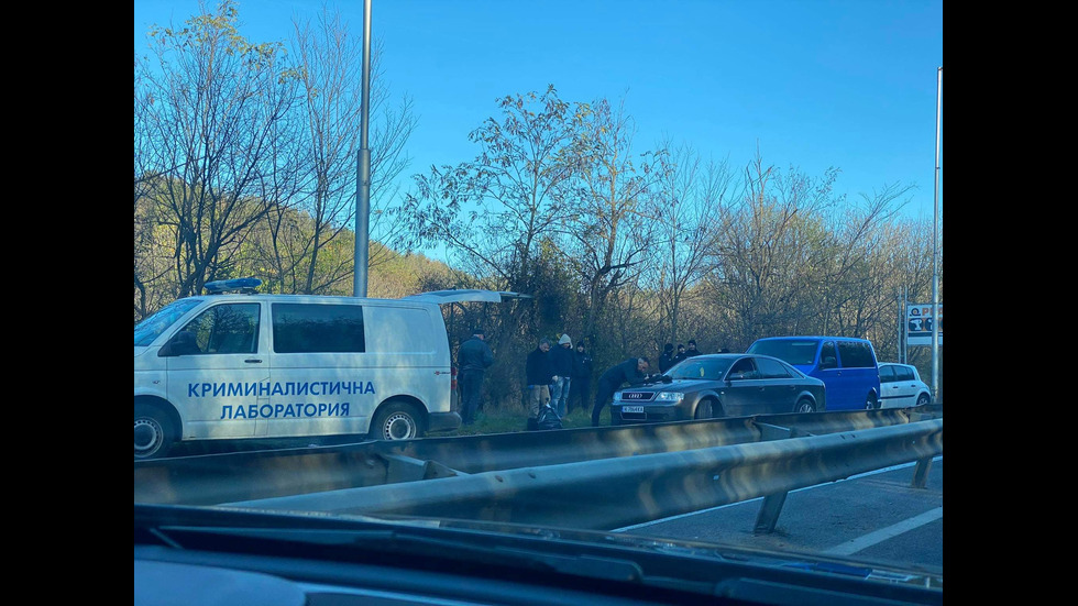 Откриха сакове с екстази в кола във Велико Търново