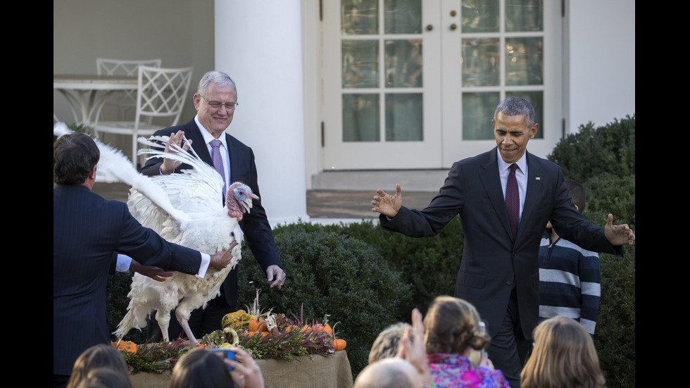За последен път като американски президент Обама помилва пуйки