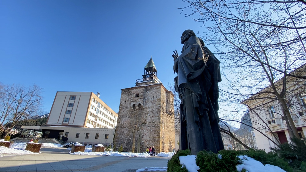 Емблематични часовникови кули в България