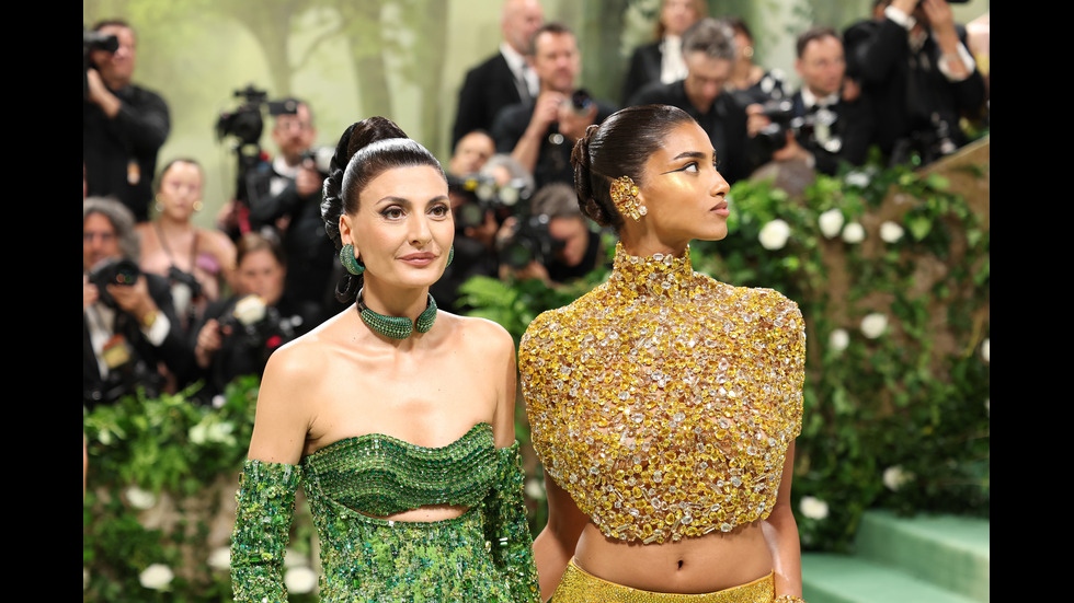 Звезди, блясък, смели и екстравагантни тоалети на Met Gala 2024