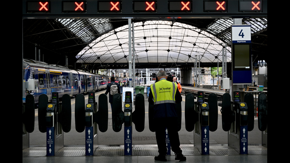 Стачка парализира транспорта във Великобритания