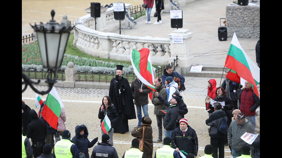 45-ИЯТ ПАРЛАМЕНТ: Новите 240 полагат клетва