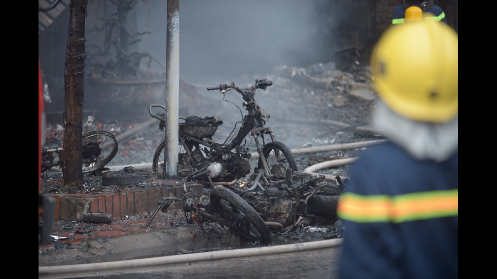 Пожар в бар в Ханой