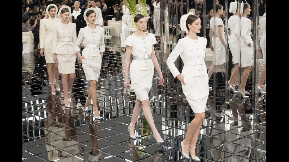 "Шанел" представи колекцията си висша мода в Париж