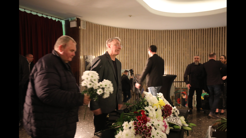 Прощаваме се с актьора Славчо Пеев