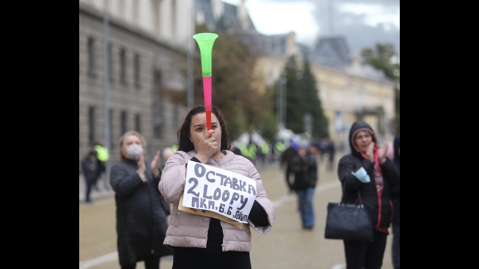 ДЕН 100: Засилено полицейско присъствие в София заради протеста