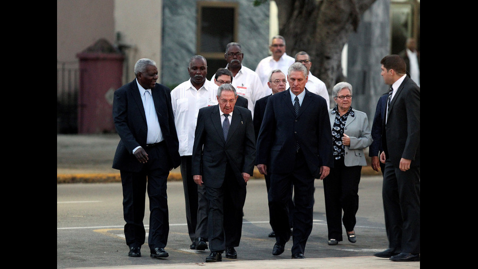 Новият кубински лидер: Работохолик, хардлайнер и фен на рока