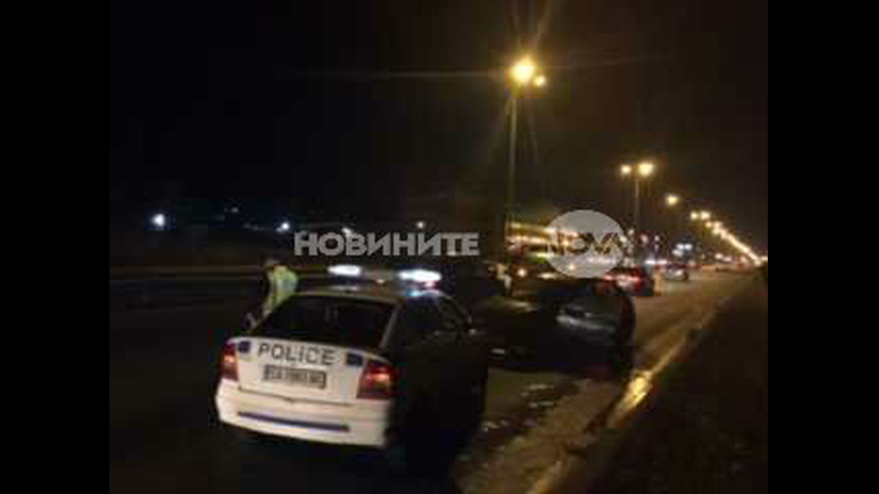 Катастрофа блокира движението по Околовръстното шосе на София