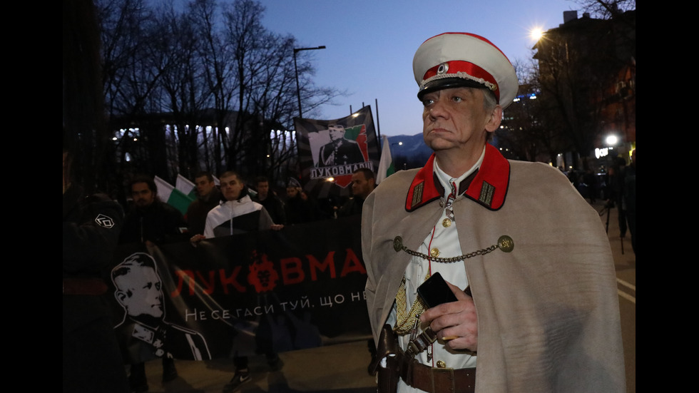 Националисти се събраха на Луковмарш в София