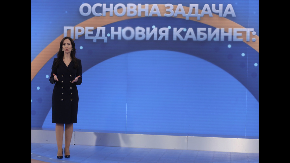 ЗАД КАДЪР: Изборното студио на NOVA