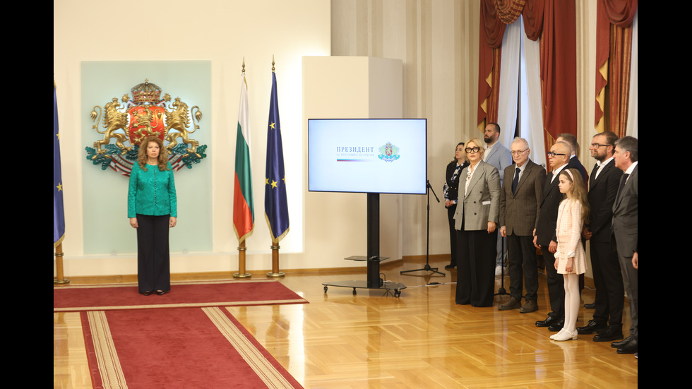 Илияна Йотова награди медийната платформа „24 часа“