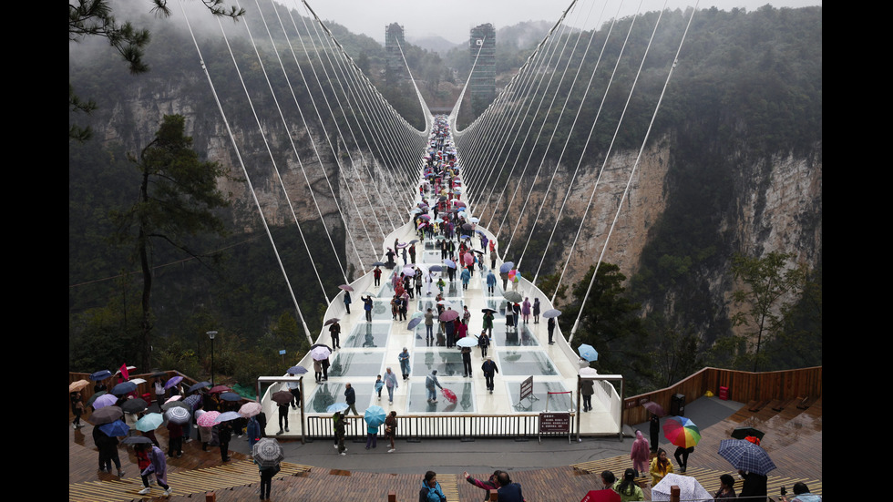 Щастието да се разходиш по най-дългия мост в света