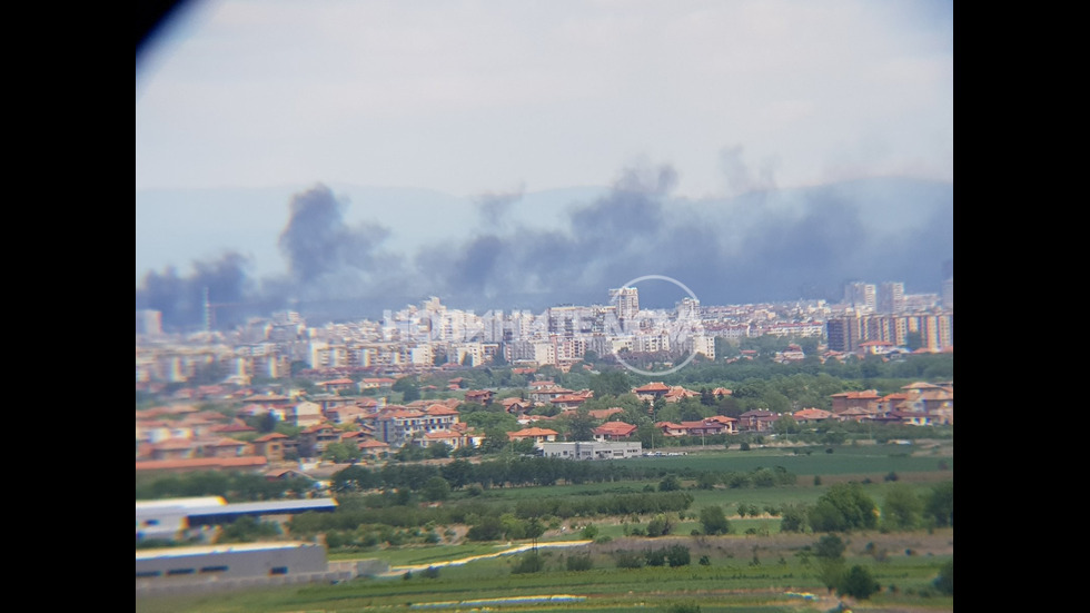 Голям пожар избухна в Пловдив