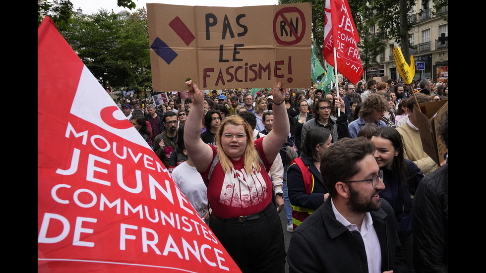 Поредни протести в Париж срещу крайнодесните партии