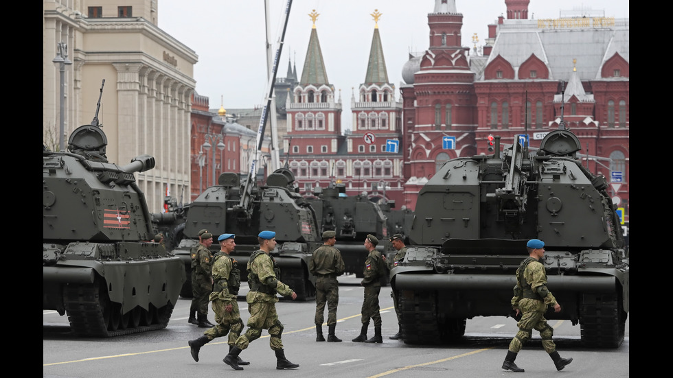 Репетиция за военния парад в Москва