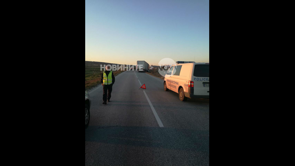 ТРАГЕДИЯ НА ПЪТЯ: Двама души загинаха при катастрофа на пътя Панагюрище-Пазарджик