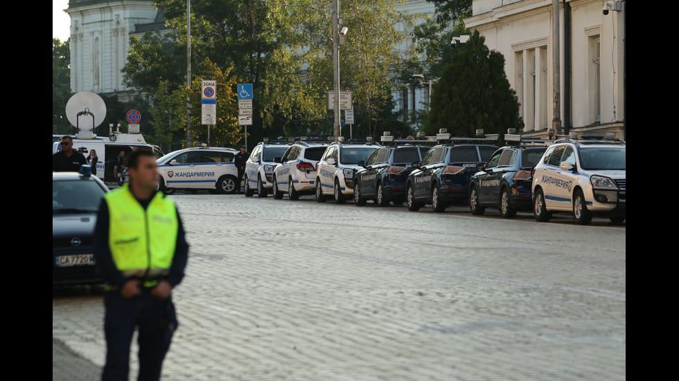 Антиправителствените протести минават в нова фаза