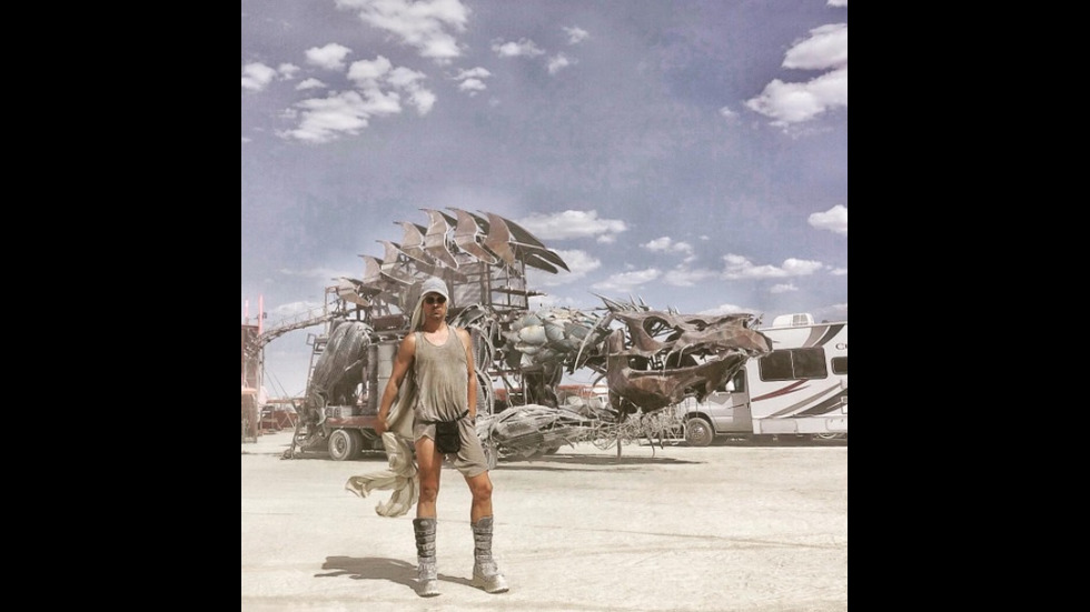 Фестивалът "Burning Man" - едно сюрреалистично преживяване в пустинята