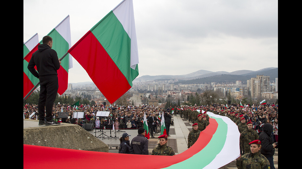 България чества 141-вата годишнина от Освобождението