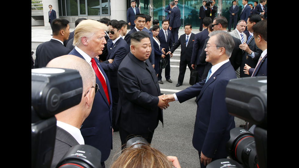 Историческата среща между Доналд Тръмп и Ким Чен-ун