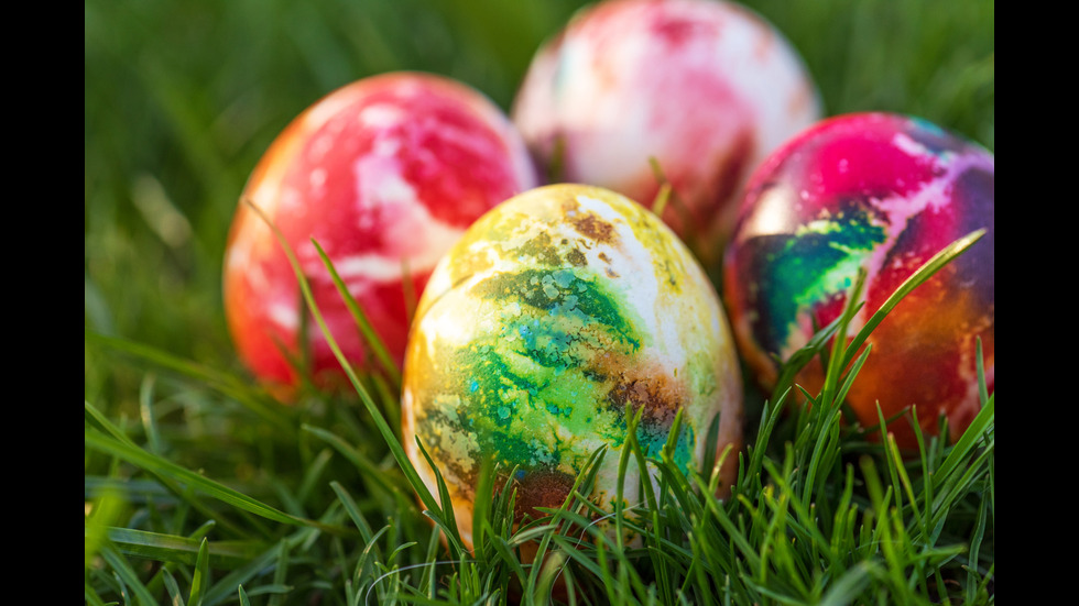 Великденски яйца от цял свят