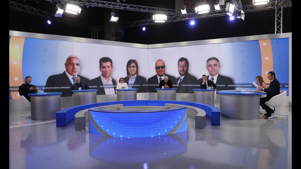 ЗАД КАДЪР: Изборното студио на NOVA