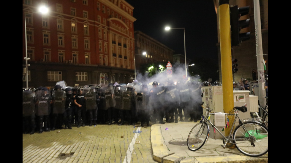 Нова вечер на протести в София