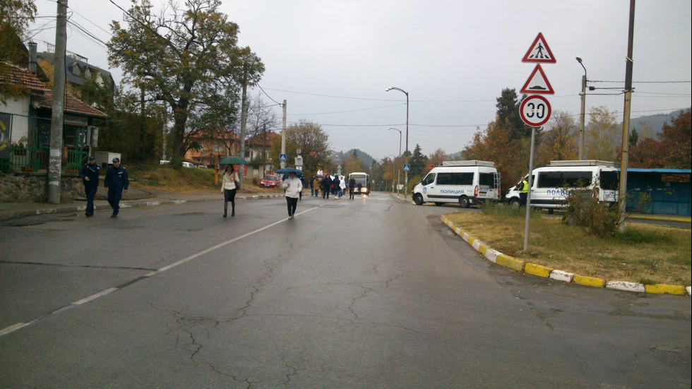 Протест блокира „Цариградско шосе” в София