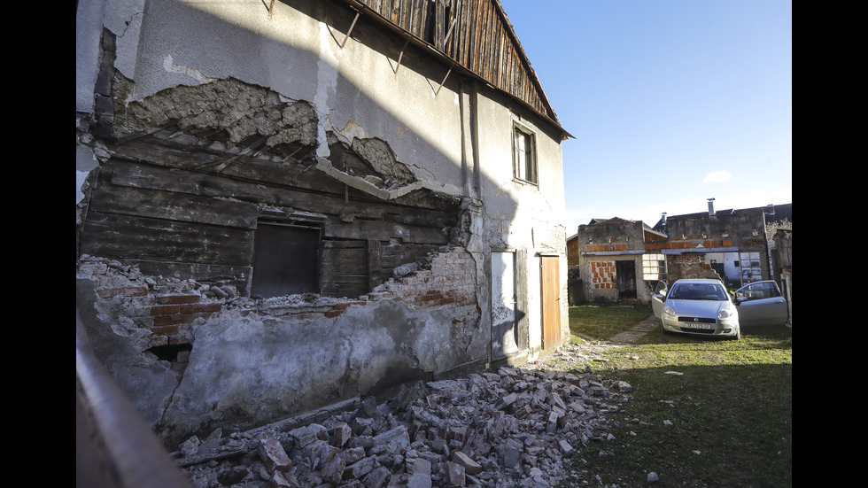 Мощно земетресение в Хърватия, има загинало дете