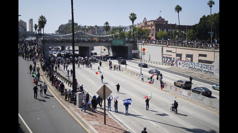 Сблъсъци между Гвардията и протестиращи в Лос Анджелис