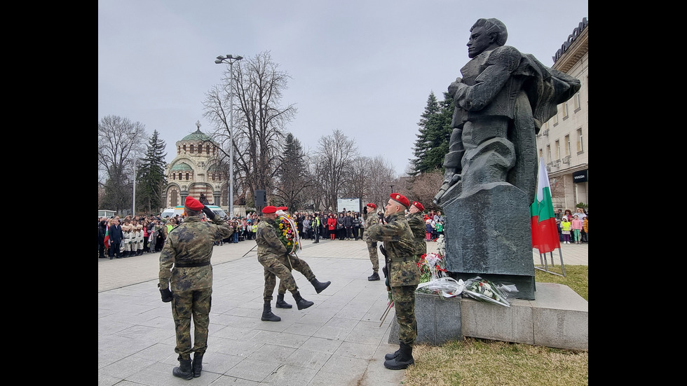 България се прекланя пред паметта на Апостола на свободата