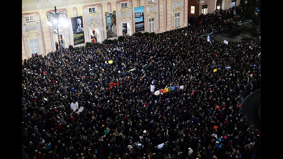 "Сардините" - протест срещу Салвини